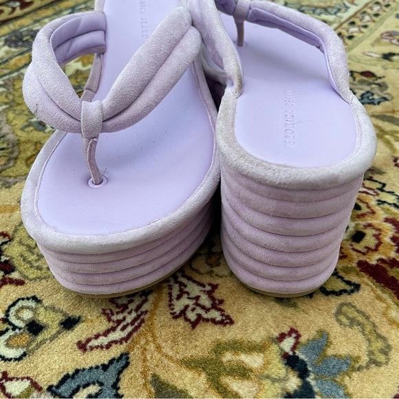 Veronica Beard Flip Flops Purple - Picture 5 of 10